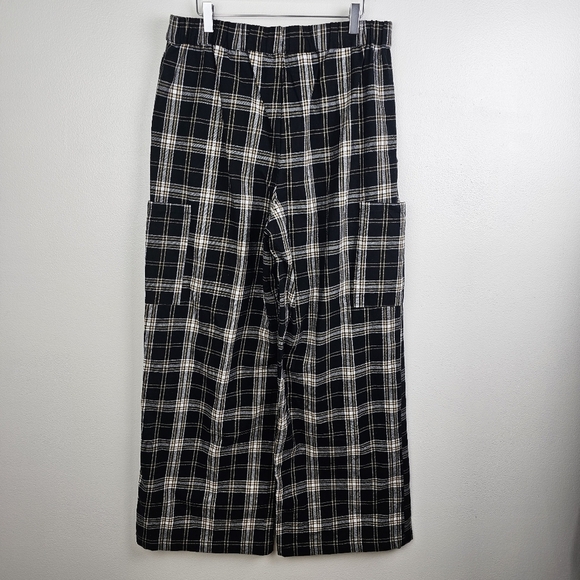 Forever 21 Plaid Wide Leg Cargo Pants with Detachable Chain NWOT - Picture 3 of 10